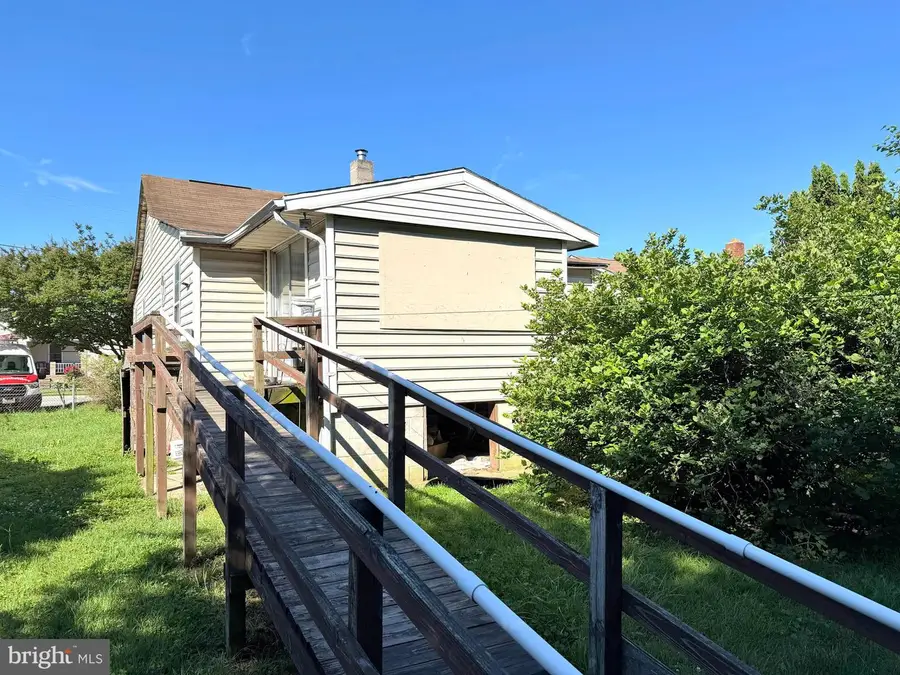 1124 N Point Rd, Baltimore, MD 21222 - #3