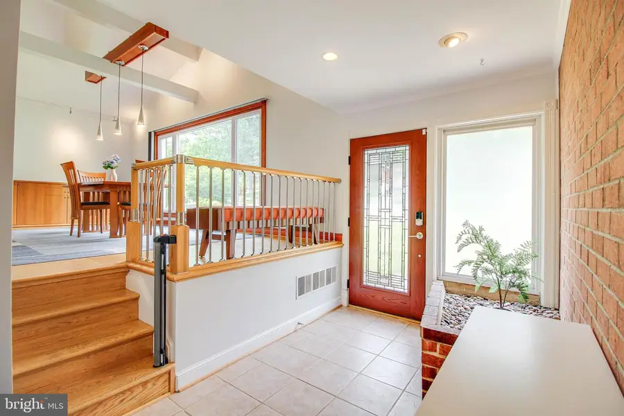 936 Cromwell Bridge Rd, Towson, MD 21286 - #2