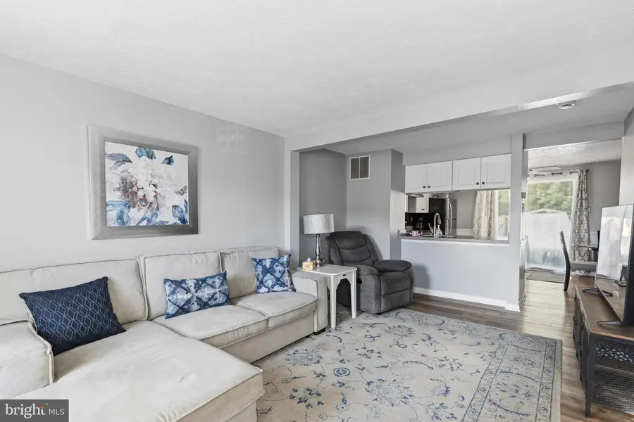 53 Shrewsbury Ct, Perry Hall, MD 21128 - #3