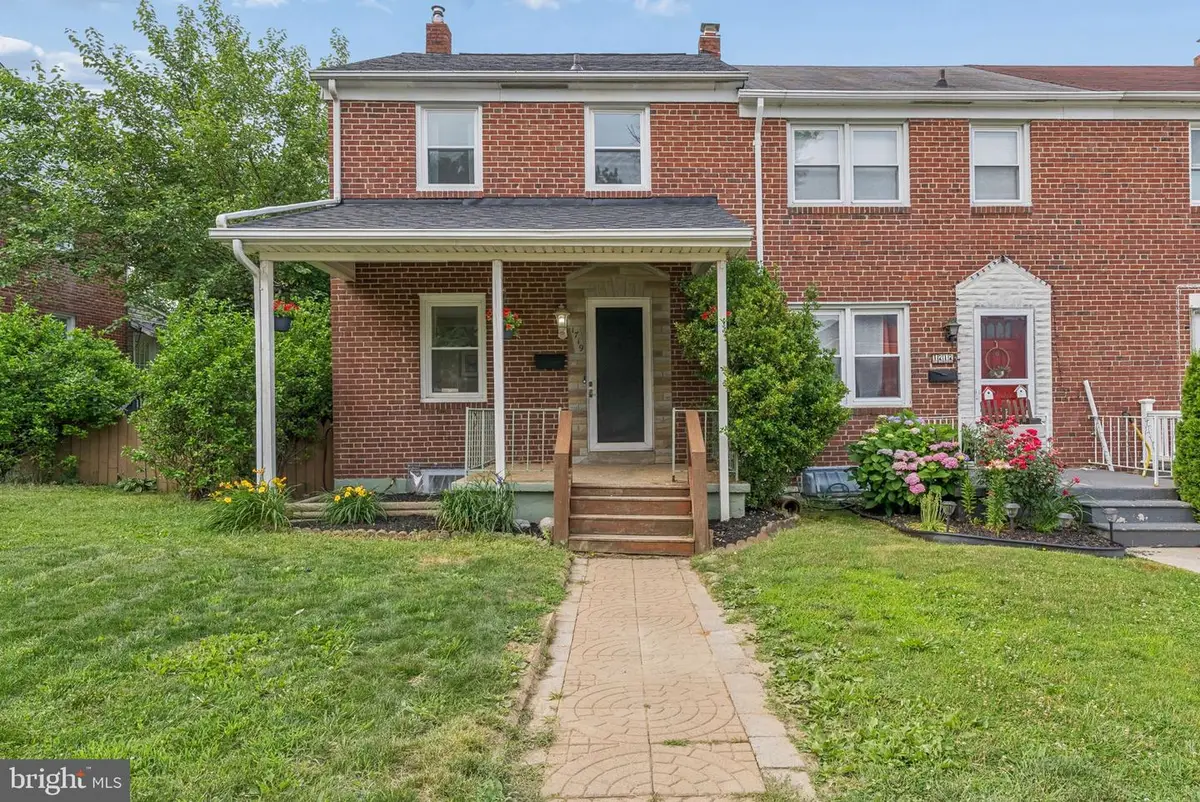 1719 White Oak Ave, Parkville, MD 21234 - #1