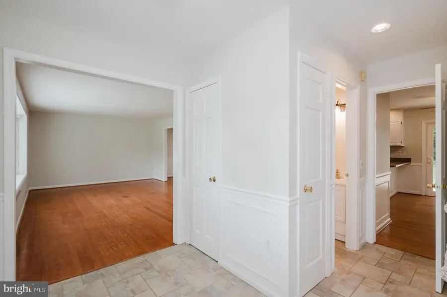 4 Old Spring Ct, Cockeysville, MD 21030 - #3