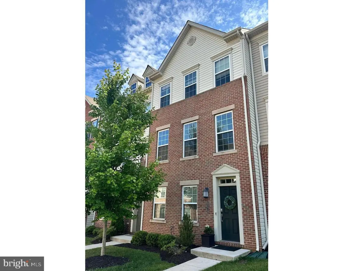 9219 Garrettson Cir, Perry Hall, MD 21128 - #1