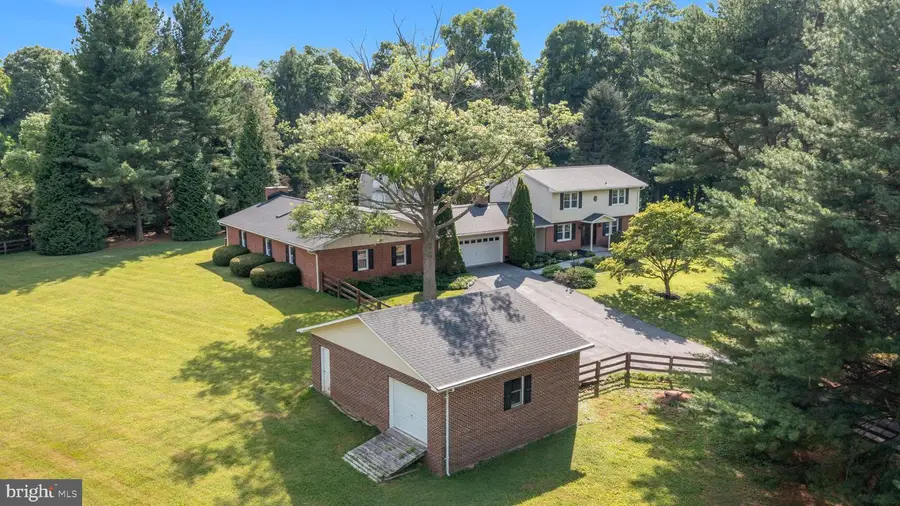 17212 Hunter Green Rd, Upperco, MD 21155 - #2