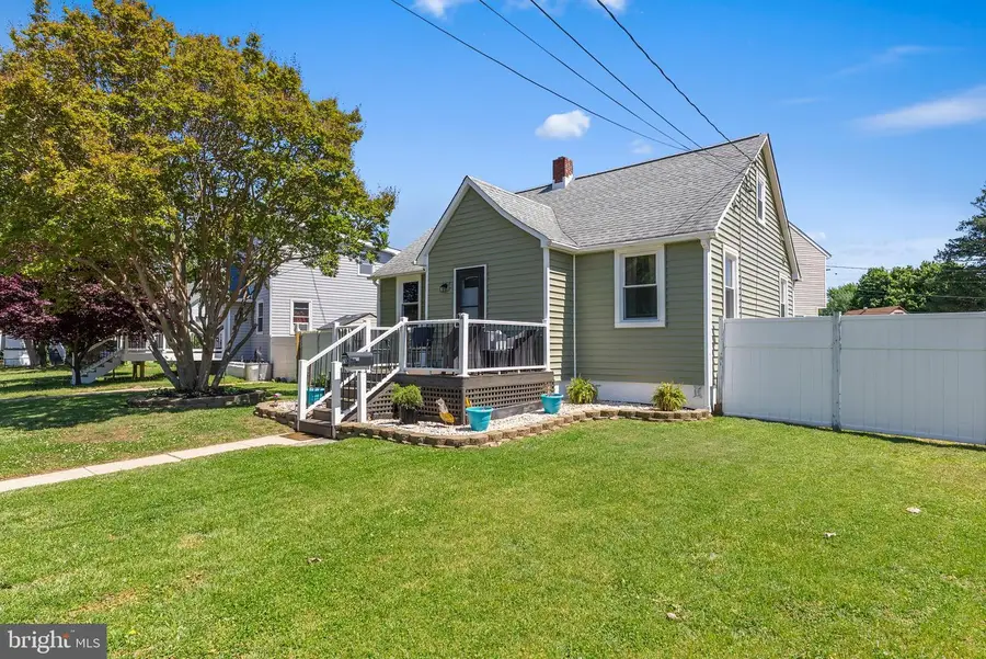 70 Del Rio Rd, Baltimore, MD 21222 - #2