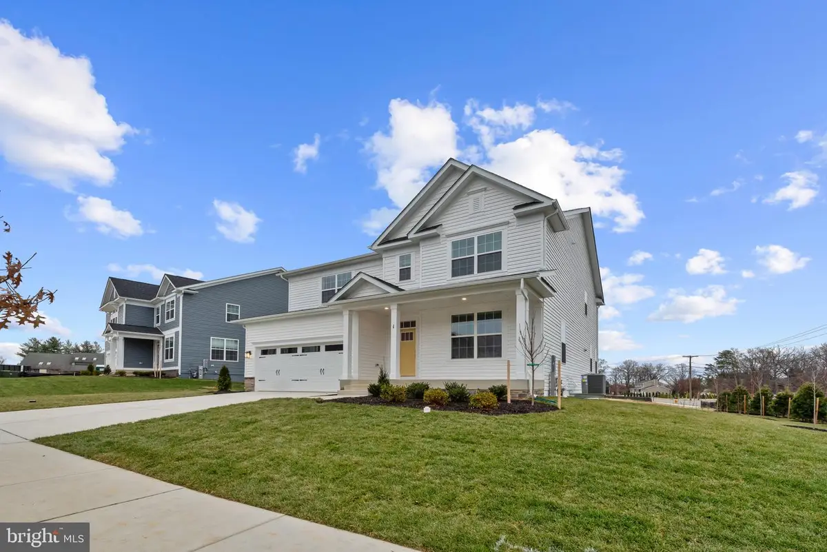 8108 Cypress Point Dr, Rosedale, MD 21237 - #1