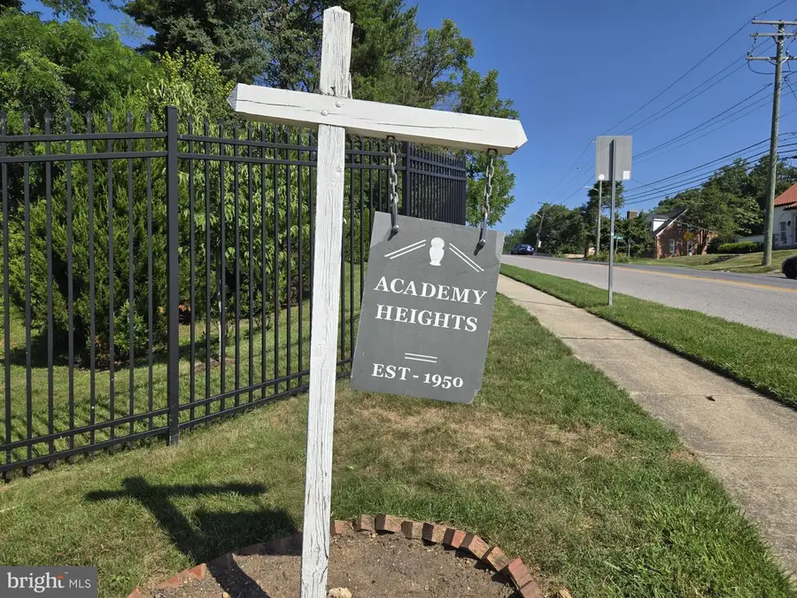 6125 Regent Park, Baltimore, MD 21228 - #2