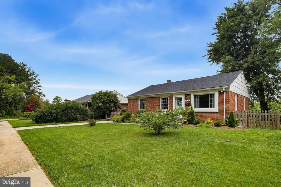 1034 Donington Cir, Towson, MD 21204 - #2