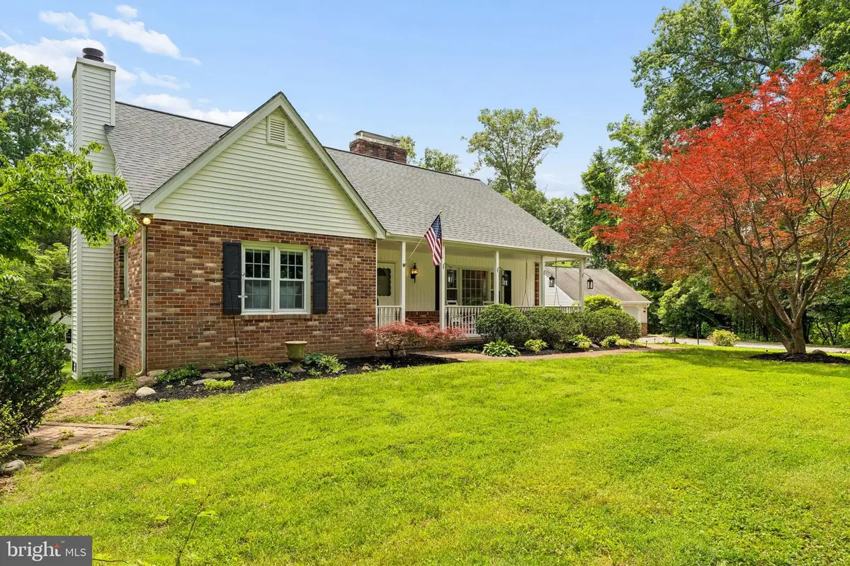 16010 Falls Rd, Sparks Glencoe, MD 21152 - #1