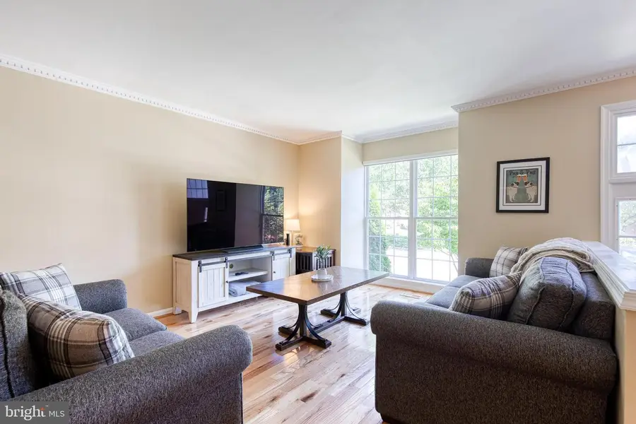 752 Leister Dr, Lutherville Timonium, MD 21093 - #3