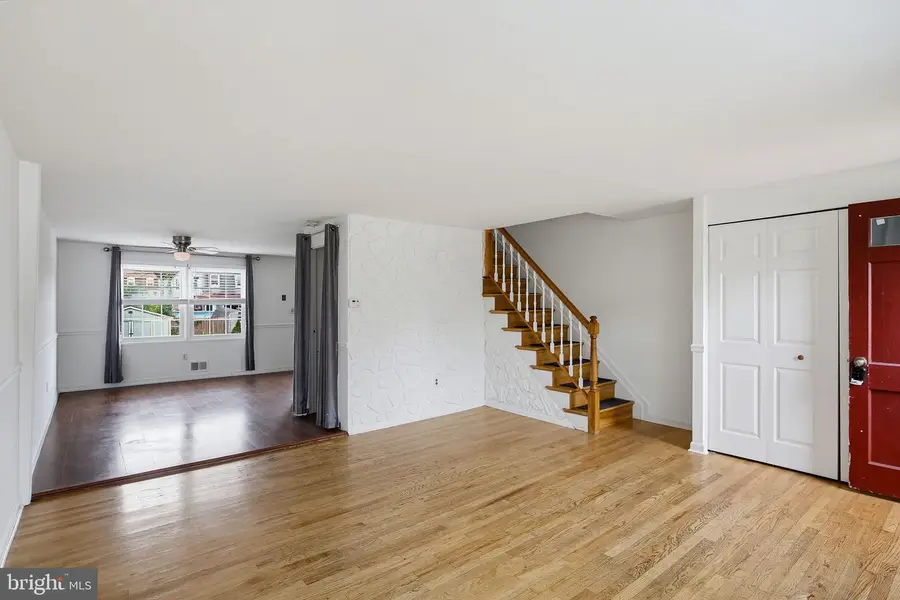 3256 Ryerson Cir, Baltimore, MD 21227 - #2