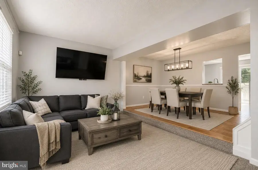 12 Towns Ct, Baltimore, MD 21237 - #3