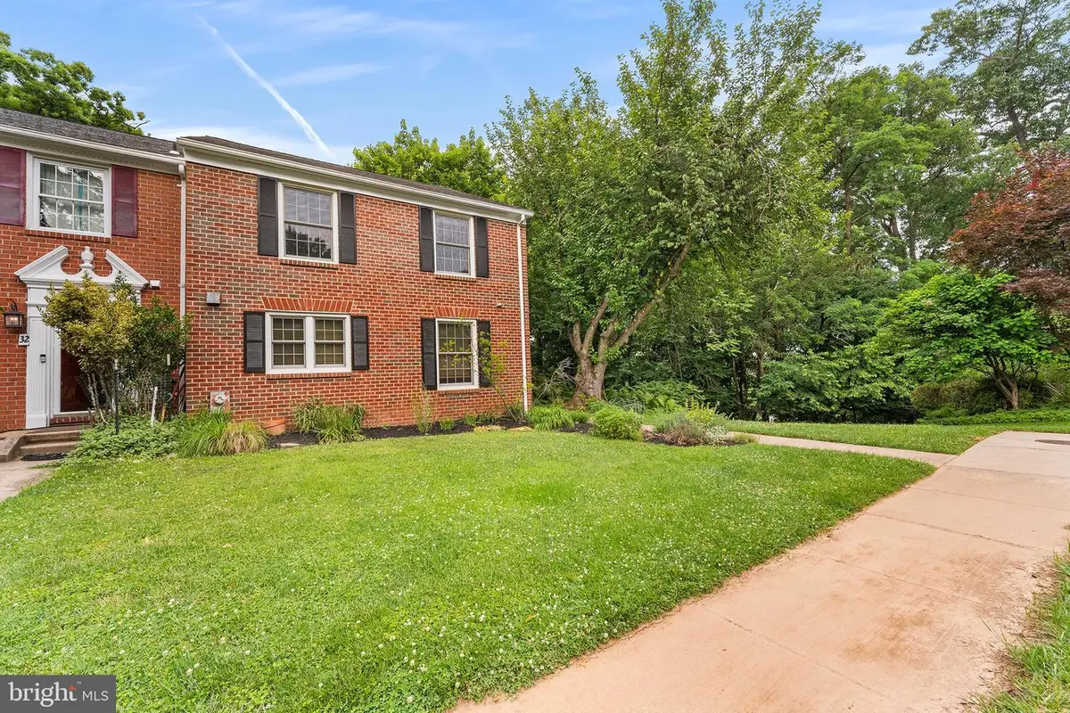 34 Tullycross Ct, Lutherville Timonium, MD 21093 - #1