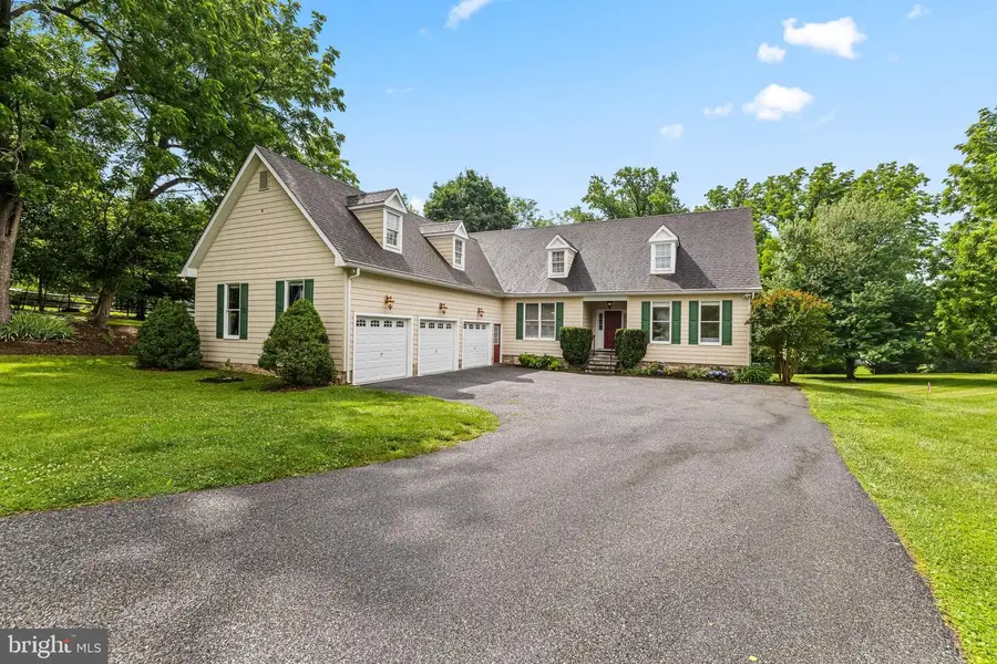 543 Allegheny Ave, Towson, MD 21204 - #2