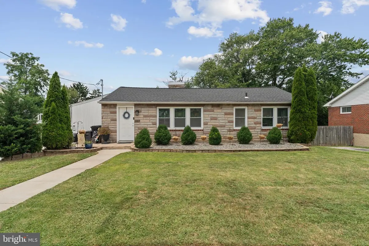 2307 Harford Hills Rd, Parkville, MD 21234 - #1