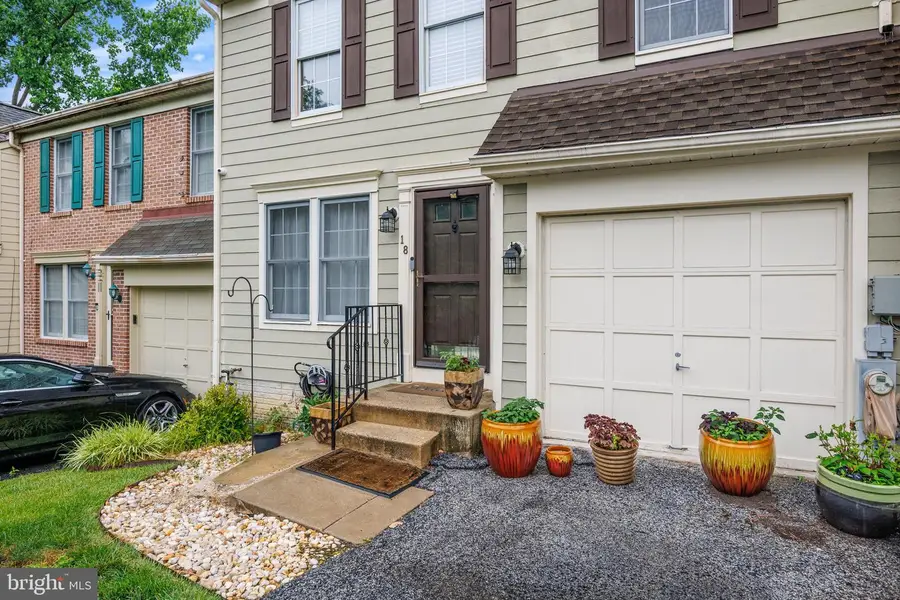 18 Chudleigh Ct, Baltimore, MD 21208 - #3