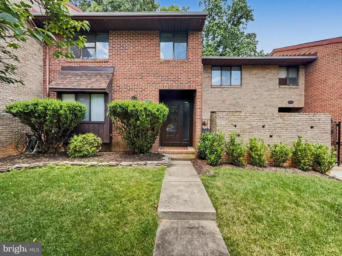 430 Five Farms Ln, Lutherville Timonium, MD 21093 - #1