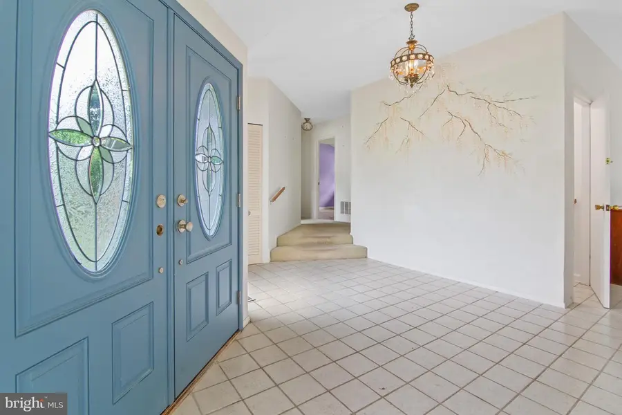 7905 Winterset Ave, Pikesville, MD 21208 - #2