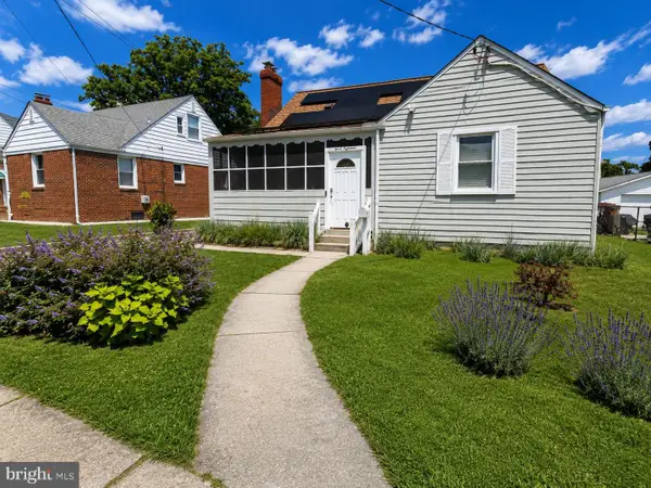 1218 North Ave, HALETHORPE, MD 21227