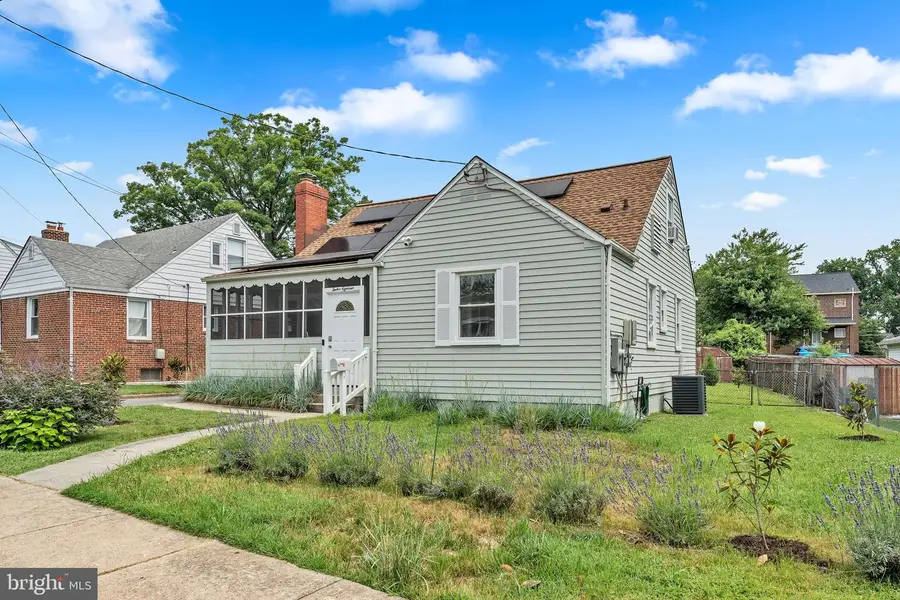 1218 North Ave, Halethorpe, MD 21227 - #3