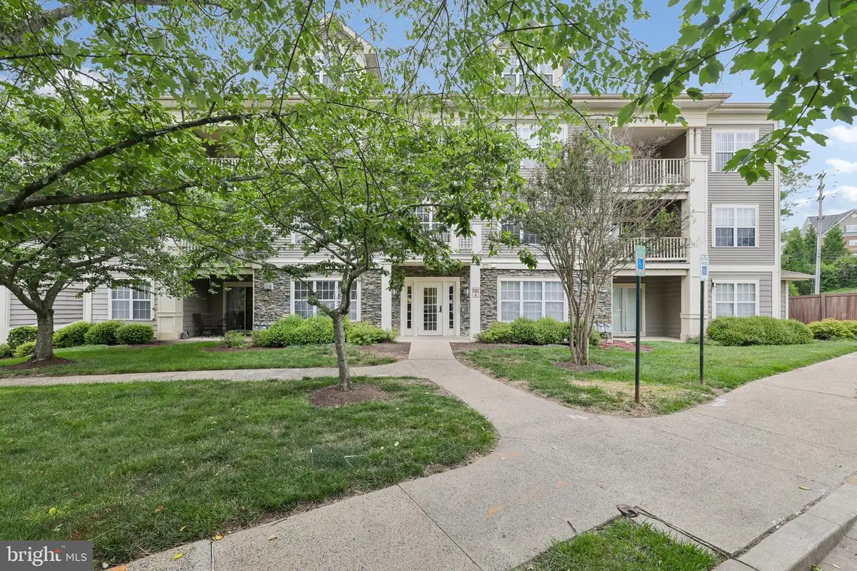 8815 Stone Ridge Cir #101, Pikesville, MD 21208 - #1
