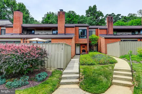219 Deer Fox Ln, LUTHERVILLE TIMONIUM, MD 21093
