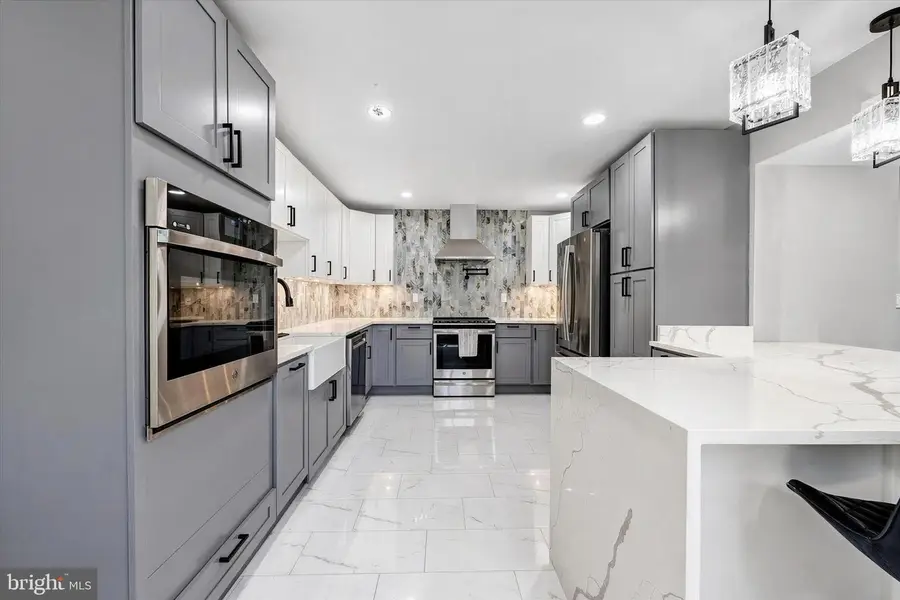 1806 Middleborough Rd, Baltimore, MD 21221 - #2
