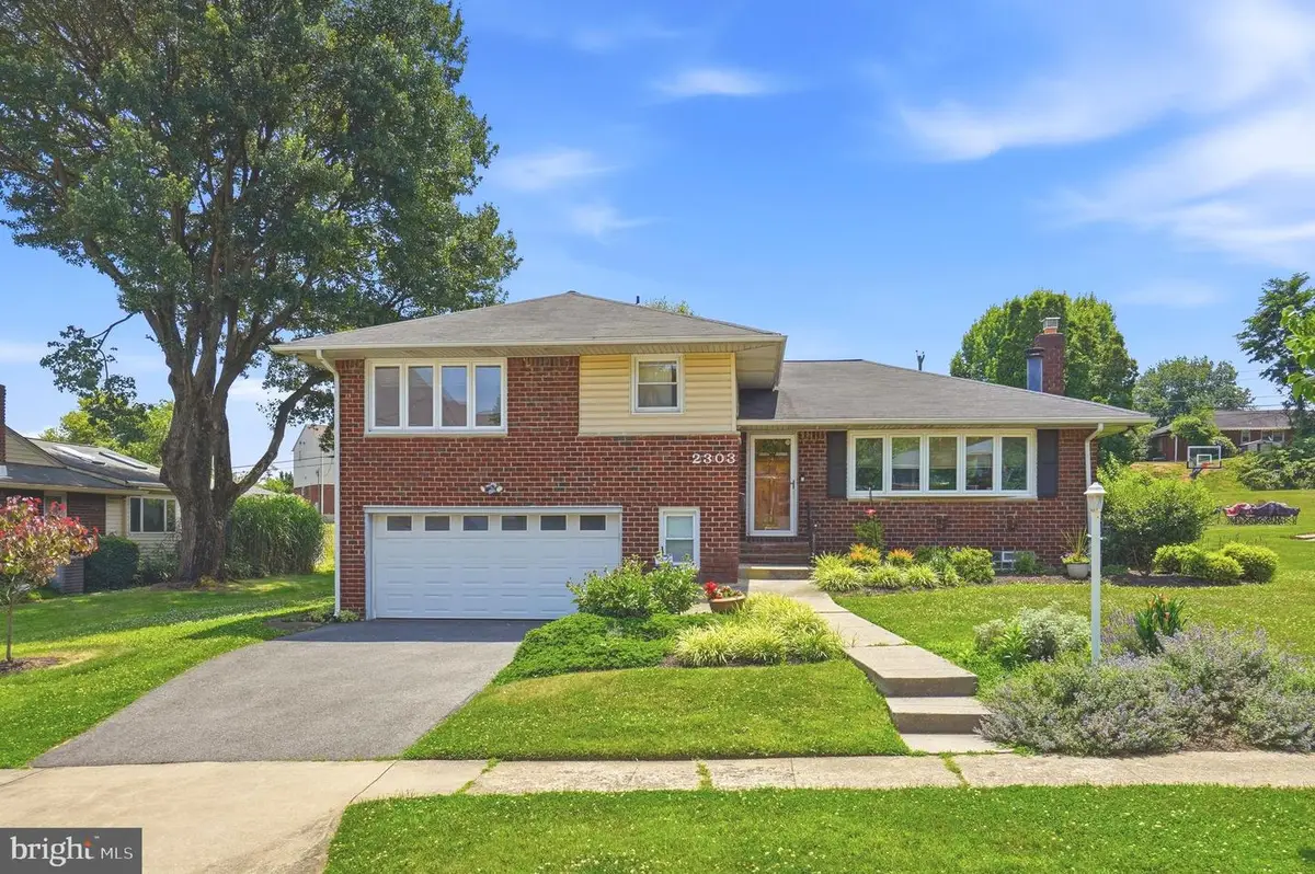 2303 Farringdon Rd, Baltimore, MD 21209 - #1