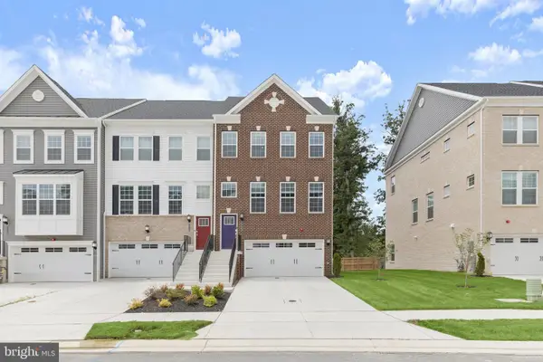 1732 Water Crossing Rd, PIKESVILLE, MD 21208