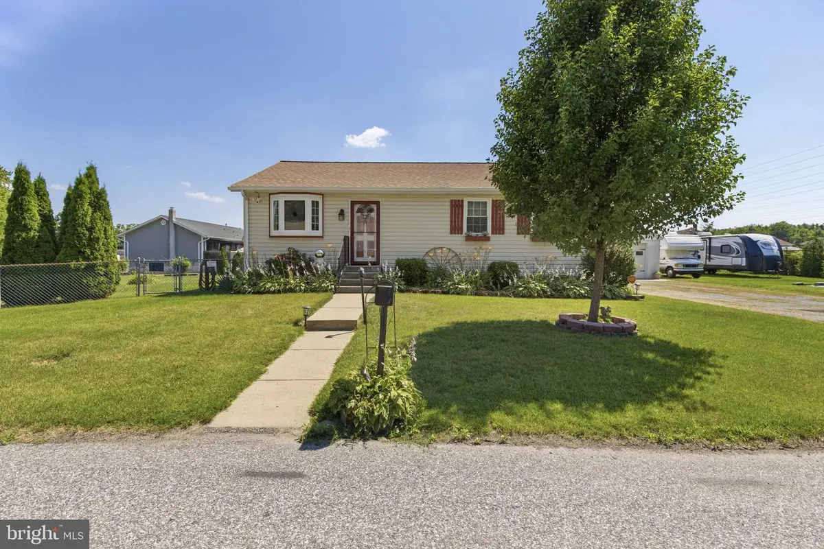 607 Patuxent Ave, Rosedale, MD 21237 - #1