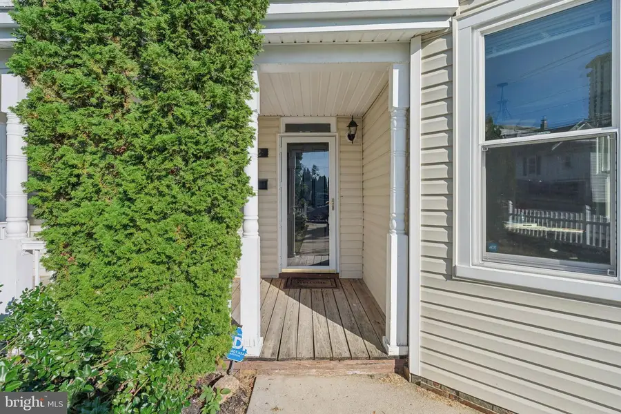 412 Fairmount Ave, Towson, MD 21286 - #2