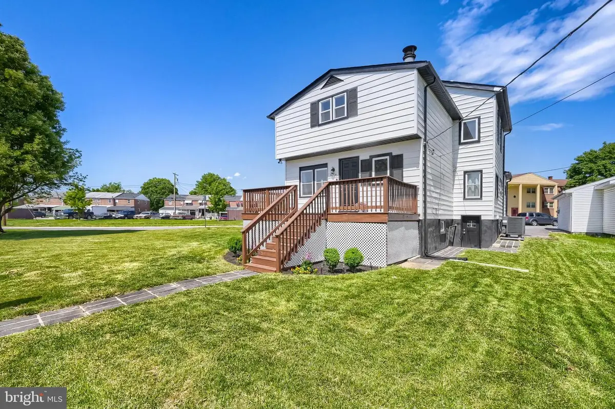 8206 Bear Creek Dr, Baltimore, MD 21222 - #1