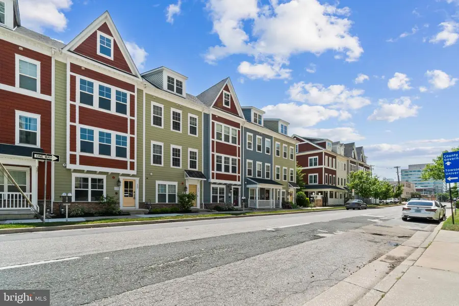 220 E Pennsylvania Ave, Towson, MD 21286 - #3