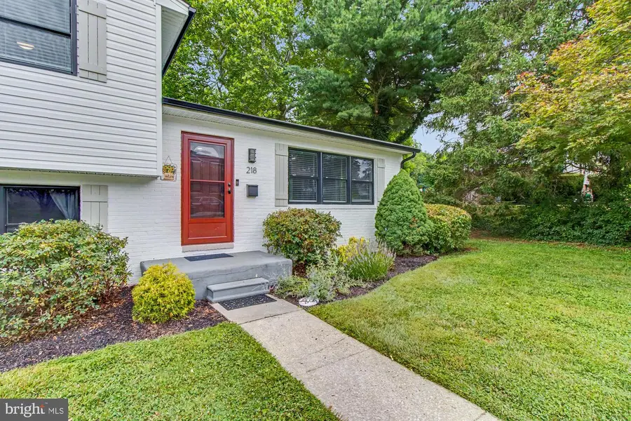 218 Felton Rd, Lutherville Timonium, MD 21093 - #2