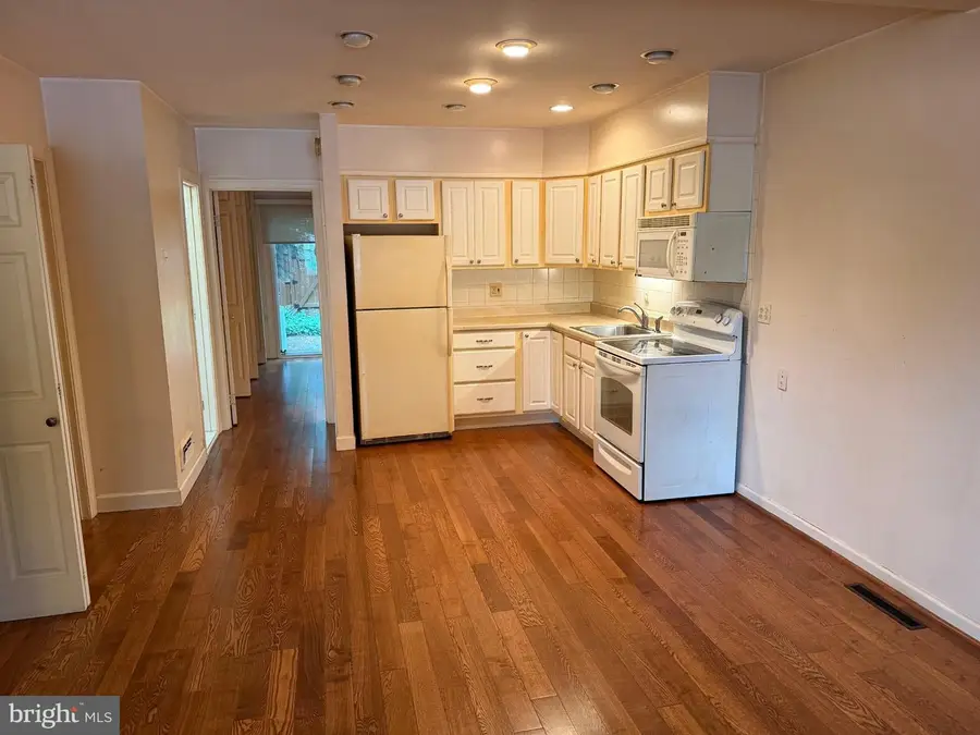 2 Center Rd #2-b1, Baltimore, MD 21286 - #3