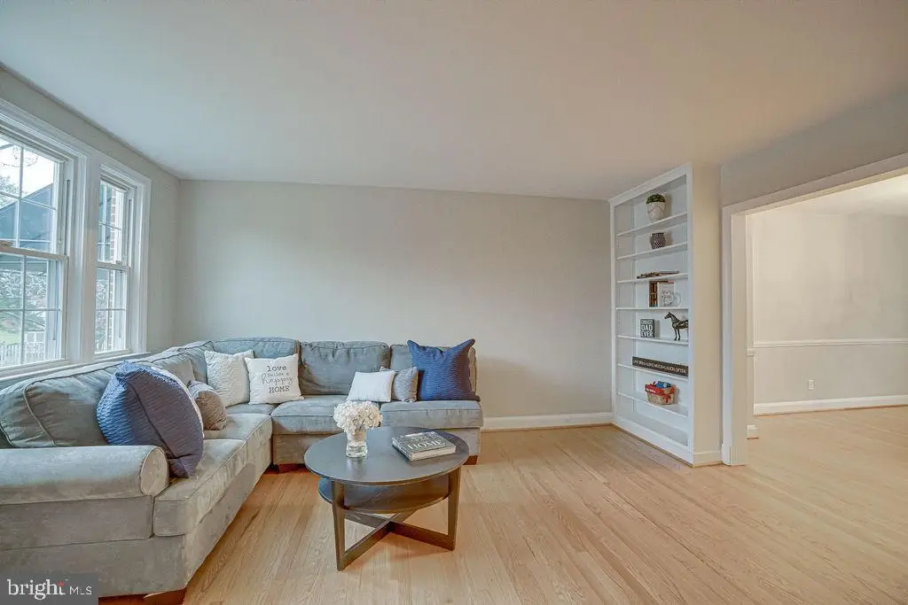 6471 Blenheim Rd, Baltimore, MD 21212 - #1