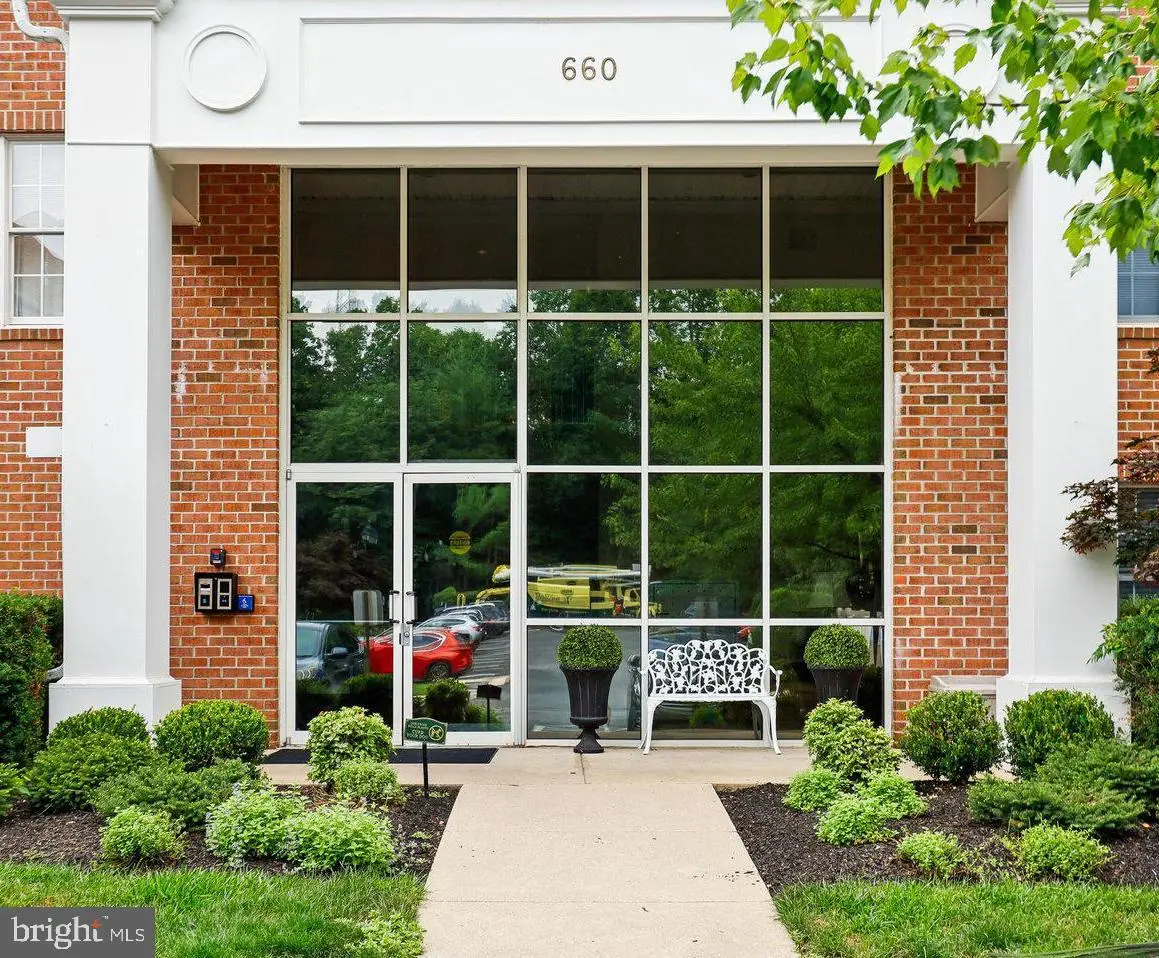 660 Straffan Dr #101, Lutherville Timonium, MD 21093 - #1