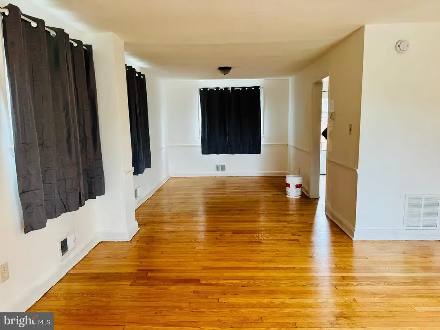 1247 Linkside Dr, Parkville, MD 21234 - #3