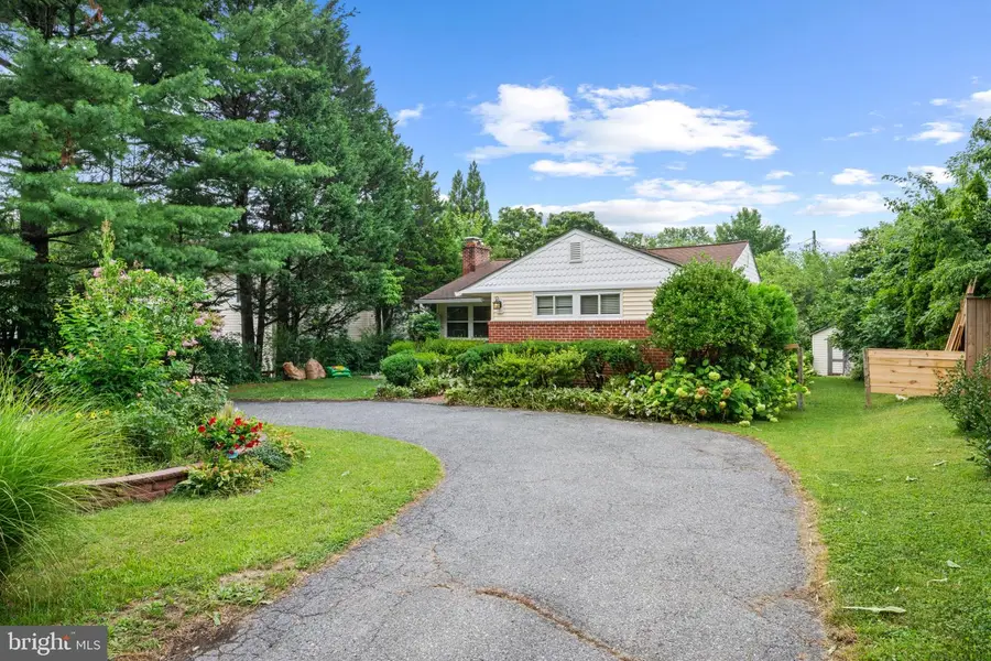 803 Joppa Rd W, Towson, MD 21204 - #2