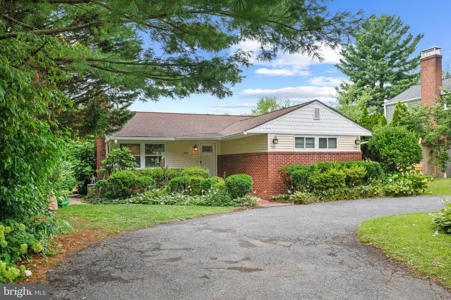803 Joppa Rd W, Towson, MD 21204 - #3