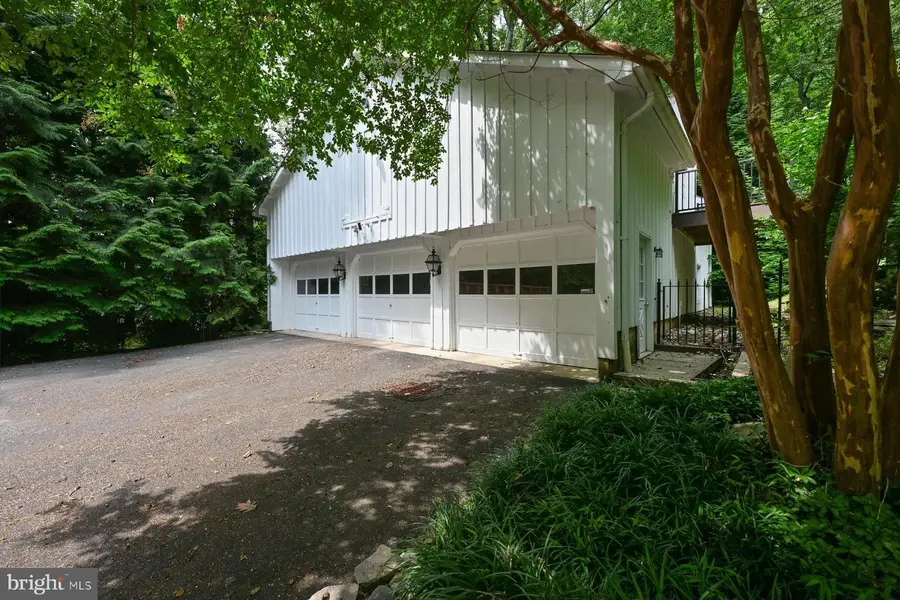 11210 Old Carriage Rd, Glen Arm, MD 21057 - #3