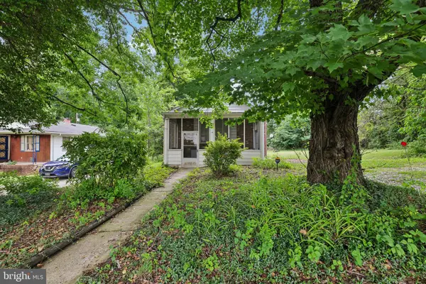 525 Winters Ln, BALTIMORE, MD 21228