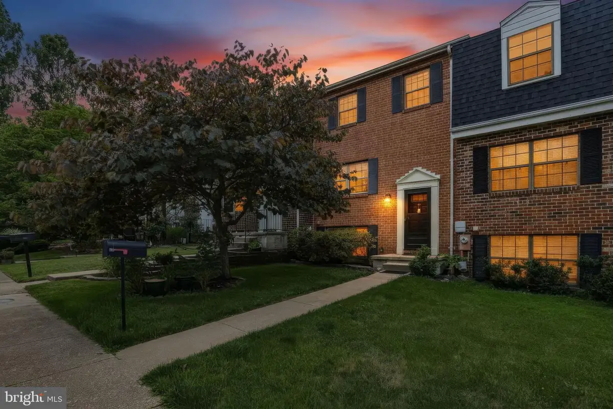40 Kimball Ridge Ct, Catonsville, MD 21228 - #1