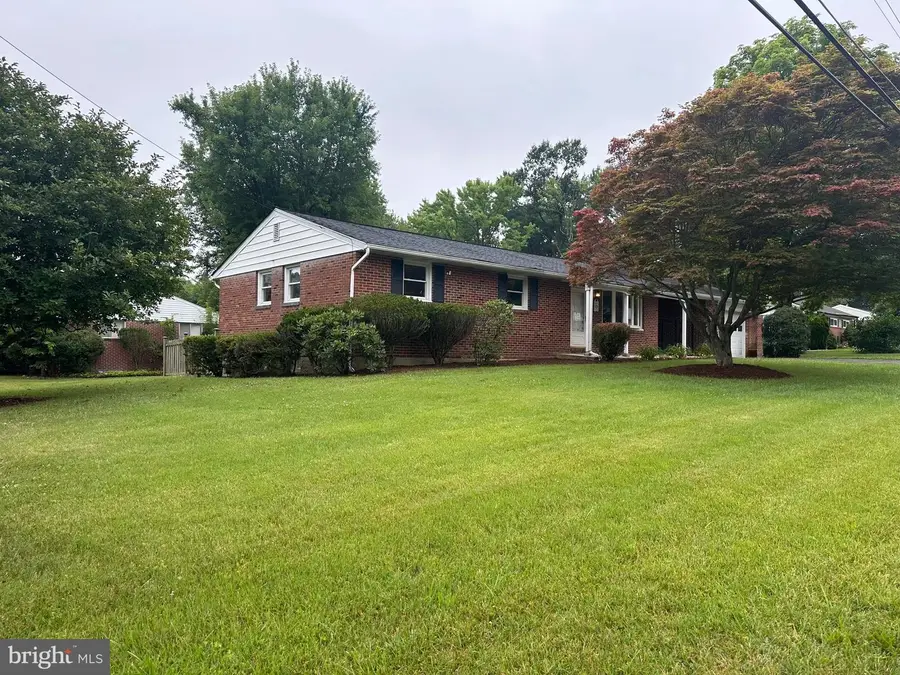 9825 Richlyn Dr, Perry Hall, MD 21128 - #2