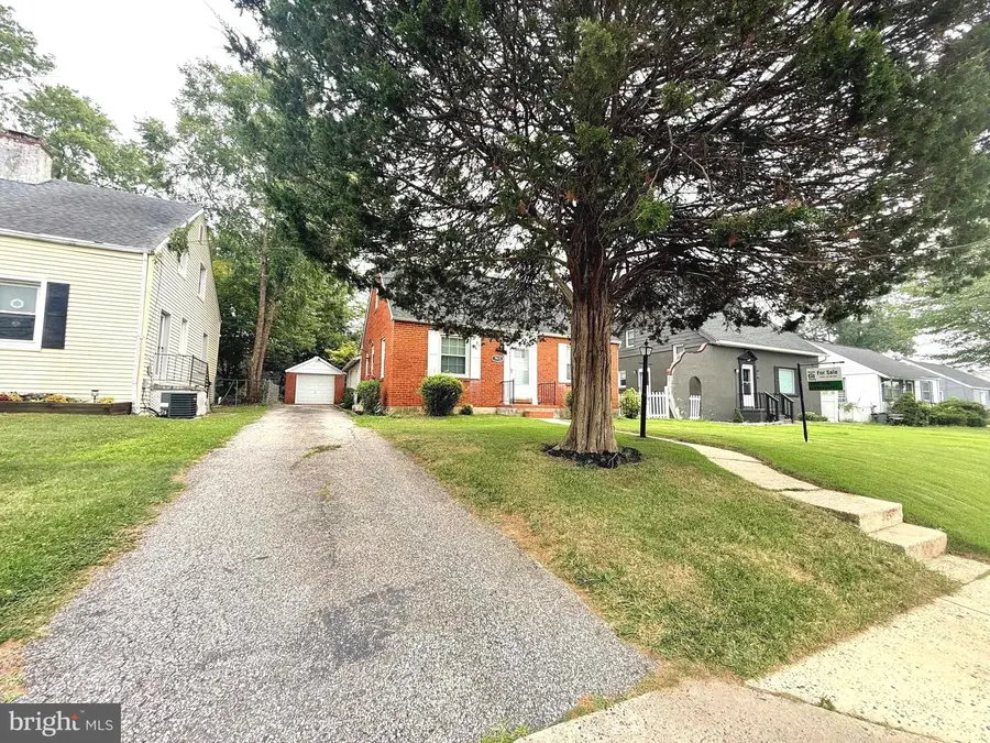 7915 Rolling View Ave, Nottingham, MD 21236 - #2
