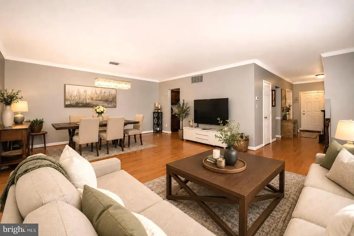 2309 Wonderview Rd, Lutherville Timonium, MD 21093 - #1