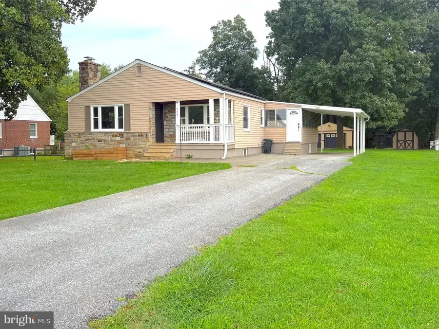909 Chromine Rd, Reisterstown, MD 21136 - #3