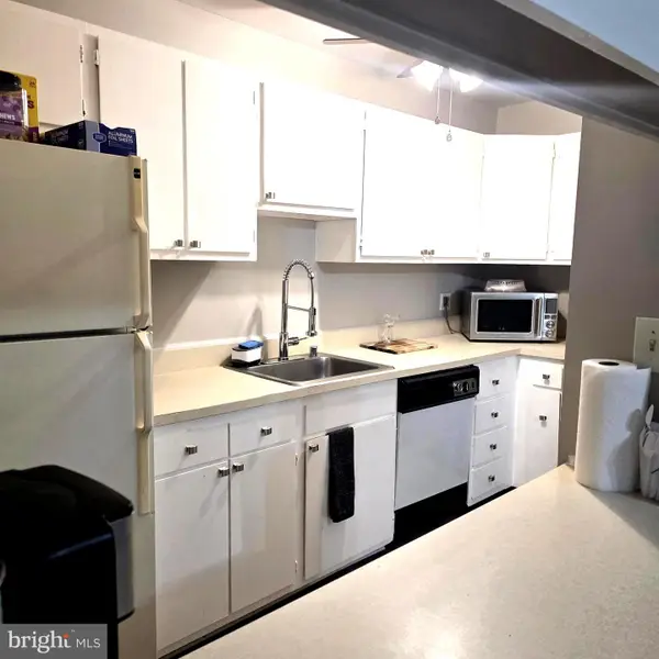 200 Erin Way #202, REISTERSTOWN, MD 21136