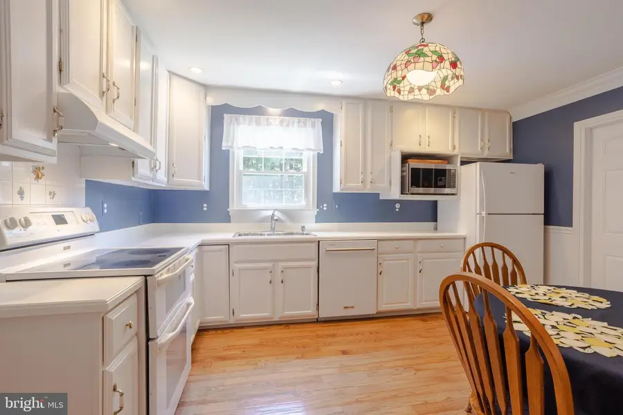 18710 Falls Rd, Hampstead, MD 21074 - #2