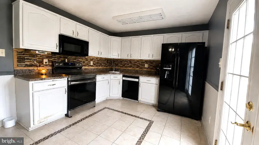 1 Talister Ct, Rosedale, MD 21237 - #2