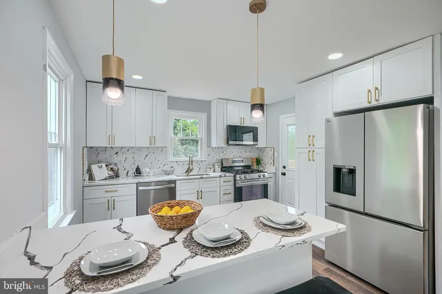 6505 Beechwood Rd, Baltimore, MD 21239 - #2